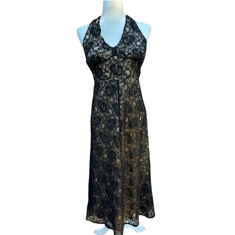 Bloomingdale’s Black Lace Tie Halter Dress size 4 NWTS